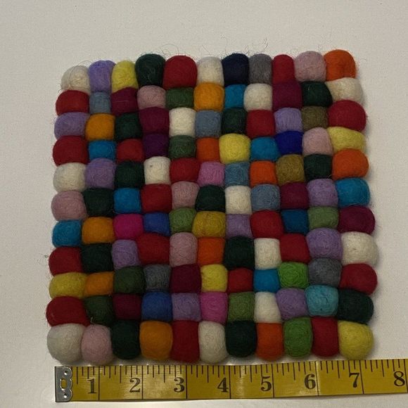 Colorful Durable felt balls Trivet Pot Mat - square - Picture 4 of 5